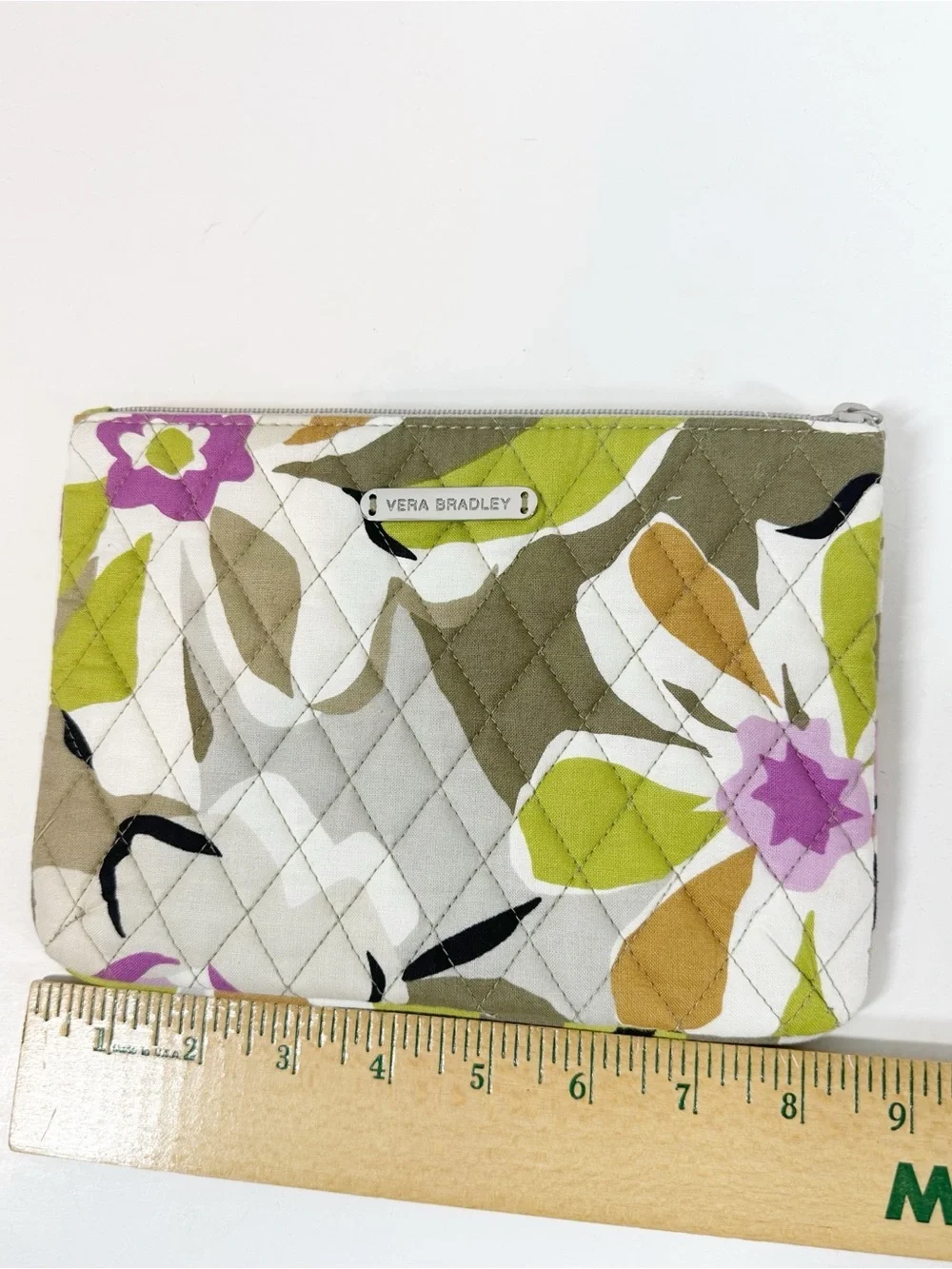 VERA BRADLEY Floral Quilted Zip top Pouch Portobello Road Pattern